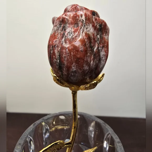 Red Sesame Stone Crystal Rose - Picture 3 of 13